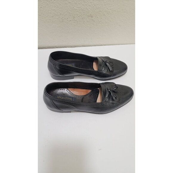 International Passport men's  Black Leather Slip-On Loafers With Tassel Detail S - Picture 3 of 13